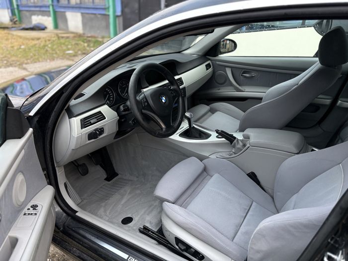 Interiér BMW — po hloubkovém čištění